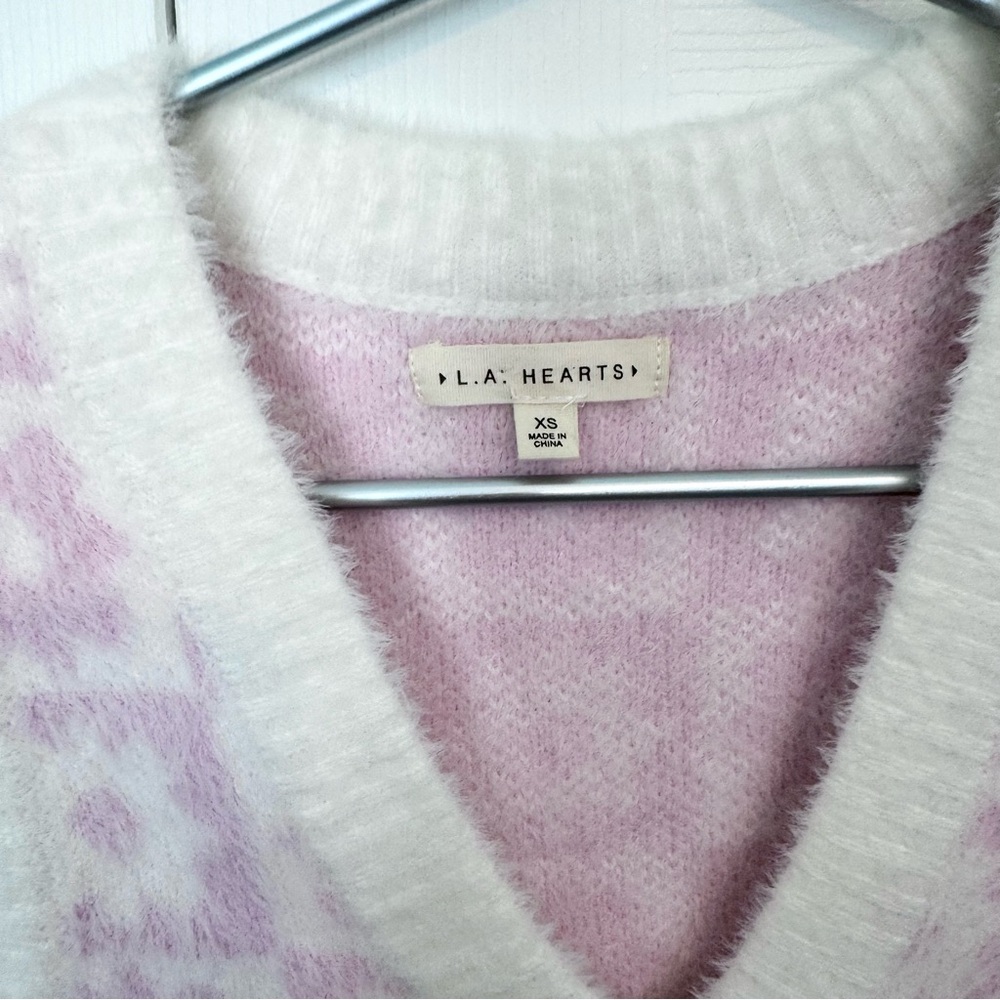 NWOT La Hearts Pink and White Flower Checkered Sweater Vest XS - Picture 2 of 4